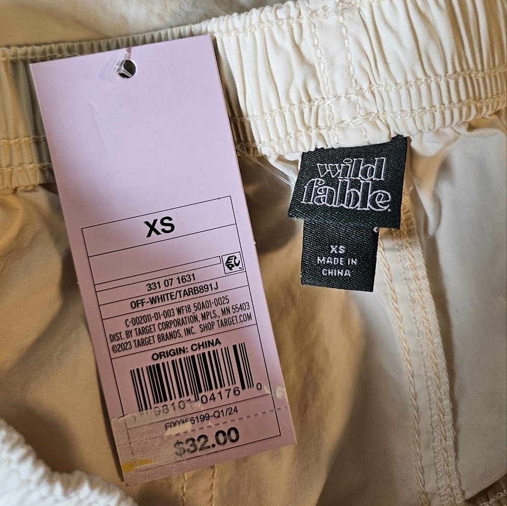 Wild Fable Women's Mid Rise Wide Leg Lightweight Cargo Pants, Off-White, XS - Picture 10 of 10